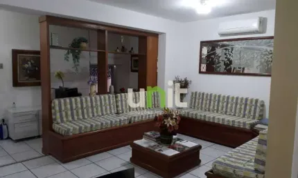 Casa com 7 dormitórios à venda, 250 m² por R$ 3.000.000,00 - Icaraí - Niterói/RJ