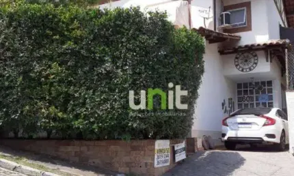 Casa com 3 dormitórios à venda, 122 m² por r$ 1.200.000,00 - santa rosa - niterói/rj