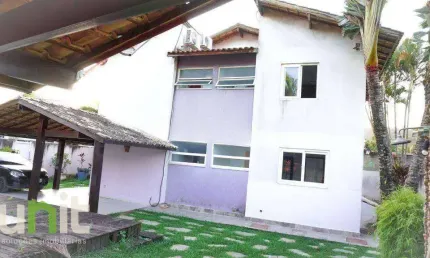 Casa com 3 dormitórios à venda, 149 m² por R$ 850.000,00 - Serra Grande - Niterói/RJ
