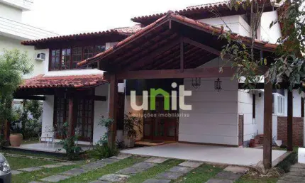 Casa com 3 dormitórios à venda, 300 m² por R$ 1.850.000,00 - Itaipu - Niterói/RJ