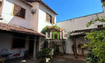 Casa com 5 dormitórios à venda, 250 m² por R$ 550.000,00 - Santa Rosa - Niterói/RJ