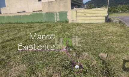 Terreno à venda, 360 m² por R$ 215.000 - Inoã - Maricá/RJ