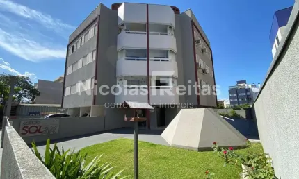 Apartamento 3 dormitórios quadra mar em Matinhos AP294