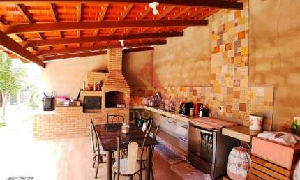Casa 4 Quartos / 1 Suíte à Venda no Bairro Satélite, em Juatuba | JUATUBA IMÓVEIS