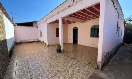 Casa à venda no bairro Imperatriz em Mateus Leme | JUATUBA IMÓVEIS