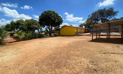 Sítio| Chácara com 3 casas no bairro Vila Maria Regina em Juatuba|