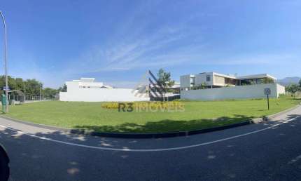 Terreno em condomínio fechado à venda na Avenida das Américas, Barra da Tijuca, Rio de Janeiro, 2241 m2 por R$ 7.450.000