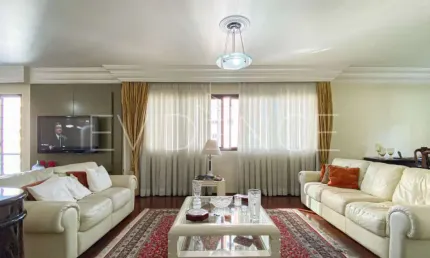 Apartamento de 228 M², 2 suítes, 3 vagas no miolo do Jardim Anália Franco.
