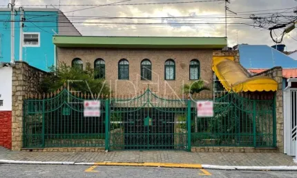 Casa térrea à venda no tatuapé com 300 m² - 2 dormitórios - 2 suítes - 6 vagas