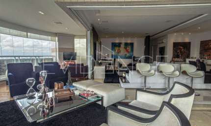 Apartamento alto padrão de 297 m² no Jardim Anália Franco - Mobiliado e Decorado.