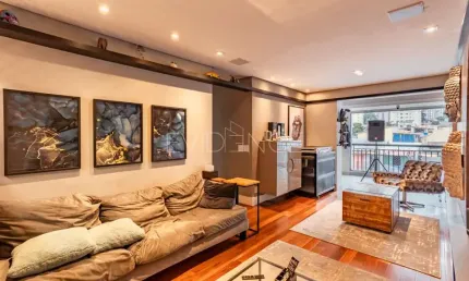 Apartamento à venda de  127m² com 3 dormitórios ( 1 suíte) e 2 vagas de garagem