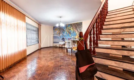 Casa à venda no tatuapé com piscina e churrasqueira