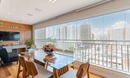 APARTAMENTO À VENDA NO TATUAPÉ - 4 dormitórios, sendo 3 suítes, varanda com churrasqueira, 2 vagas