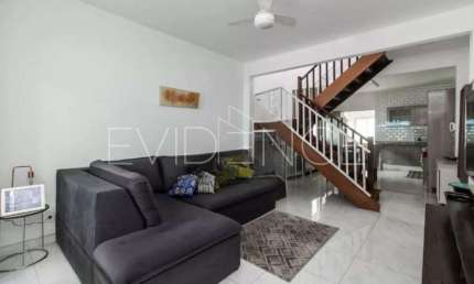 Casa à venda 162,50 m² com 4 quartos, e 4 vagas, próximo ao metrô Tatuapé