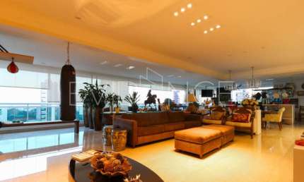 Apartamento alto padrão à venda no Jardim Anália Franco com 6 vagas de garagem e 326 m²