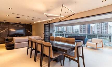 Apartamento exclusivo finamente mobiliado e decorado no Anália Franco!