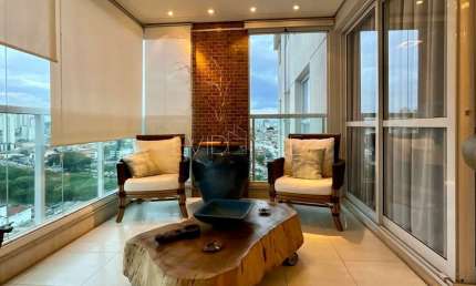 Apartamento à venda de 157m² 4 Dormitórios 3 Suítes e 4 Vagas no Jardim Anália Franco