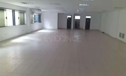 Prédio Comercial 746m², 15 vagas, 7 banheiros, metrô Tatuapé. -  R Tijuco Preto - Tatuapé