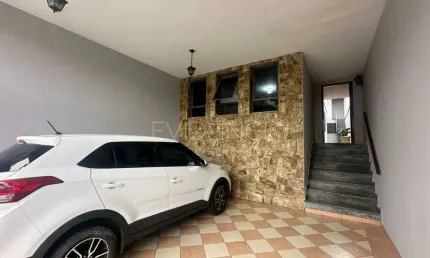 Sobrado à venda e locação na Vila Formosa - 3 dormitórios, churrasqueira e um quarto nos fundos.
