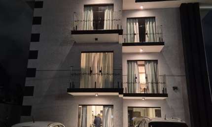 Apartamento Lindissimo, novinho, e muito bem localizado.
