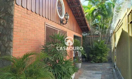 Casa com 4 quartos à venda, 197 m² por R$ 1.250.000 - Santa Efigênia - Belo Horizonte/MG