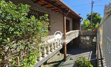 Casa com 3 quartos à venda, 200 m² por R$ 840.000 - Floresta - Belo Horizonte/MG