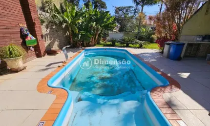 Excelente casa à venda próximo da Cidade das Abelhas.