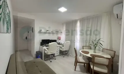 Apartamento com 1 dormitório mobiliado incluindo ar condicionado e eletrodomésti