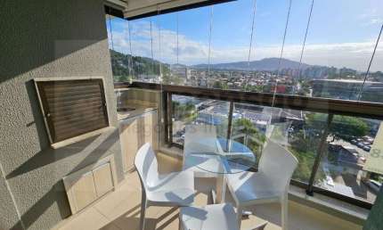 Lindo apartamento porteira fechada de 3 quartos, com vista em um verdadeiro club