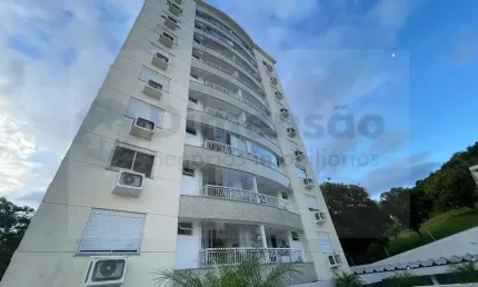 Apartamento à venda com 2 dormitórios (1 suíte), sacada com churrasqueira