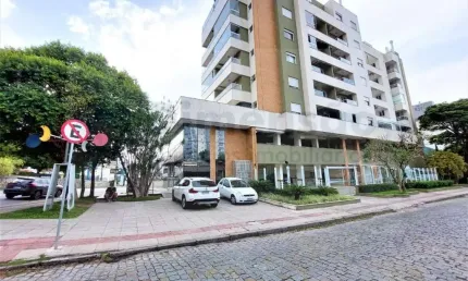 Apartamento de 2 dormitórios na Trindade, em frente ao clube dos oficiais!