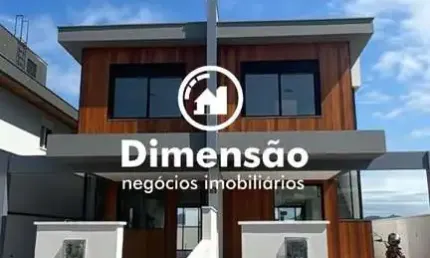 Casa geminada com 3 quartos, sendo 2 suítes no jardim campeche