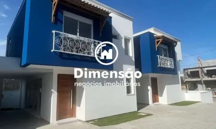 Casa com 3 quartos, sendo 1 suíte e duas demi-suítes no ribeirão da ilha