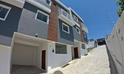 Casa em condomínio fechado com 2 quartos à venda na Rua Maria do Nascimento Boz Vidal, Vila Suissa, Mogi das Cruzes