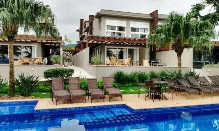 Casa em condomínio fechado com 3 quartos à venda no Juquehy, São Sebastião 