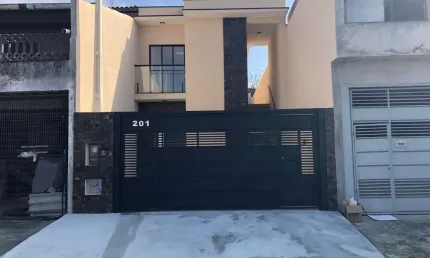 Casa com 4 quartos à venda na Rua Paulo Dutervil Mubarak Cury, Cézar de Souza, Mogi das Cruzes