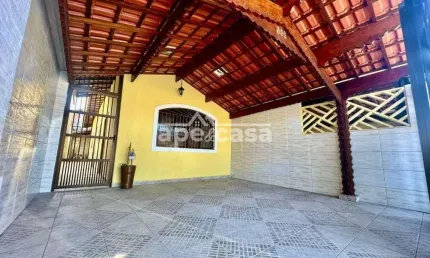 Casa com 2 quartos à venda na Vila Caiçara, Praia Grande 