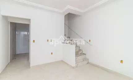 Casa em condomínio fechado com 2 quartos à venda no Solemar, Praia Grande 