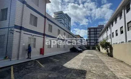 Oportunidade Única: Kitnet Térrea com Vaga em Praia Grande!