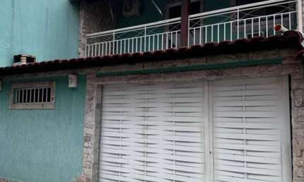 Casa 2 dormitórios para Venda em Rio de Janeiro, Campo Grande, 2 dormitórios, 1 banheiro, 1 vaga