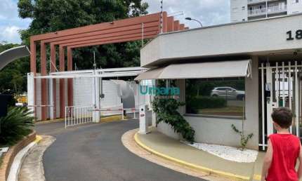 Prédio com 2 salas à venda no Residencial Parati, São Carlos 