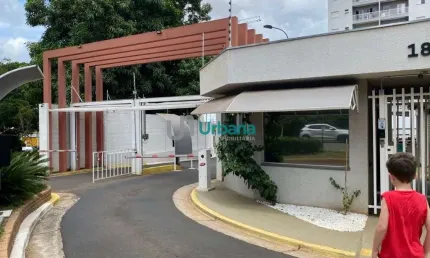 Prédio com 2 salas para alugar no Residencial Parati, São Carlos 