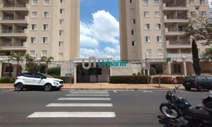Apartamento com 3 quartos para alugar no Centro, São Carlos  por R$ 2.778