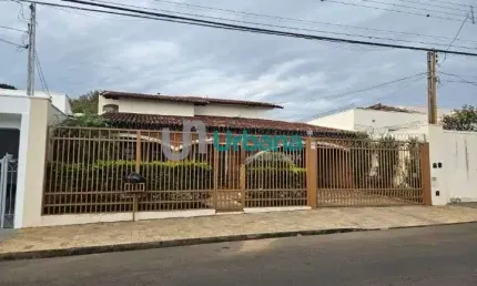 Casa com 5 quartos para alugar no centro, são carlos , 360 m2 por r$ 5.556