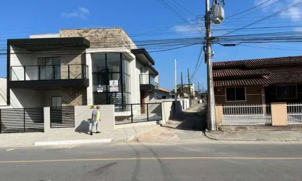 Sobrado para venda em itapoá, itapema do norte, 3 dormitórios, 1 suíte, 2 banheiros, 2 vagas