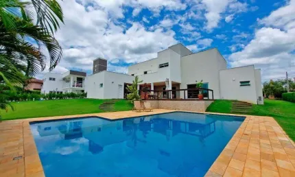 Casa para locação no Condomínio Haras Paineiras - Salto/SP