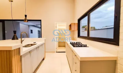 Casa á venda no Condomínio Portal dos Bandeirantes - Salto/SP