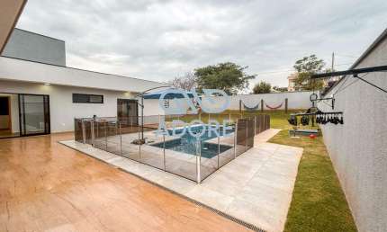Casa de Condomínio à venda, 3 quartos, 3 suítes, 5 vagas, Condomínio Palmeiras Imperiais - Salto/SP
