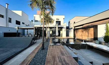 Casa à venda no Condomínio Portal dos Bandeirantes - Salto/SP
