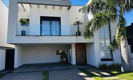 Casa à venda no Condomínio lagos D'icaraí - Salto/SP